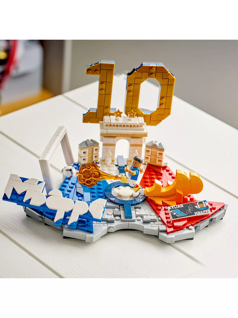 LEGO Kylian Mbappé set 490 pieces (British brand)