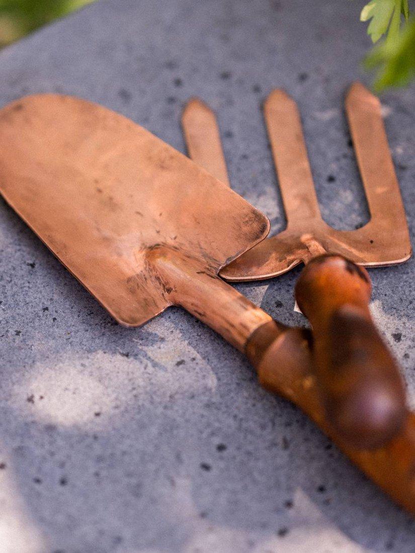 Wilstone garden hand trowel copper blade mango wood handle - British product
