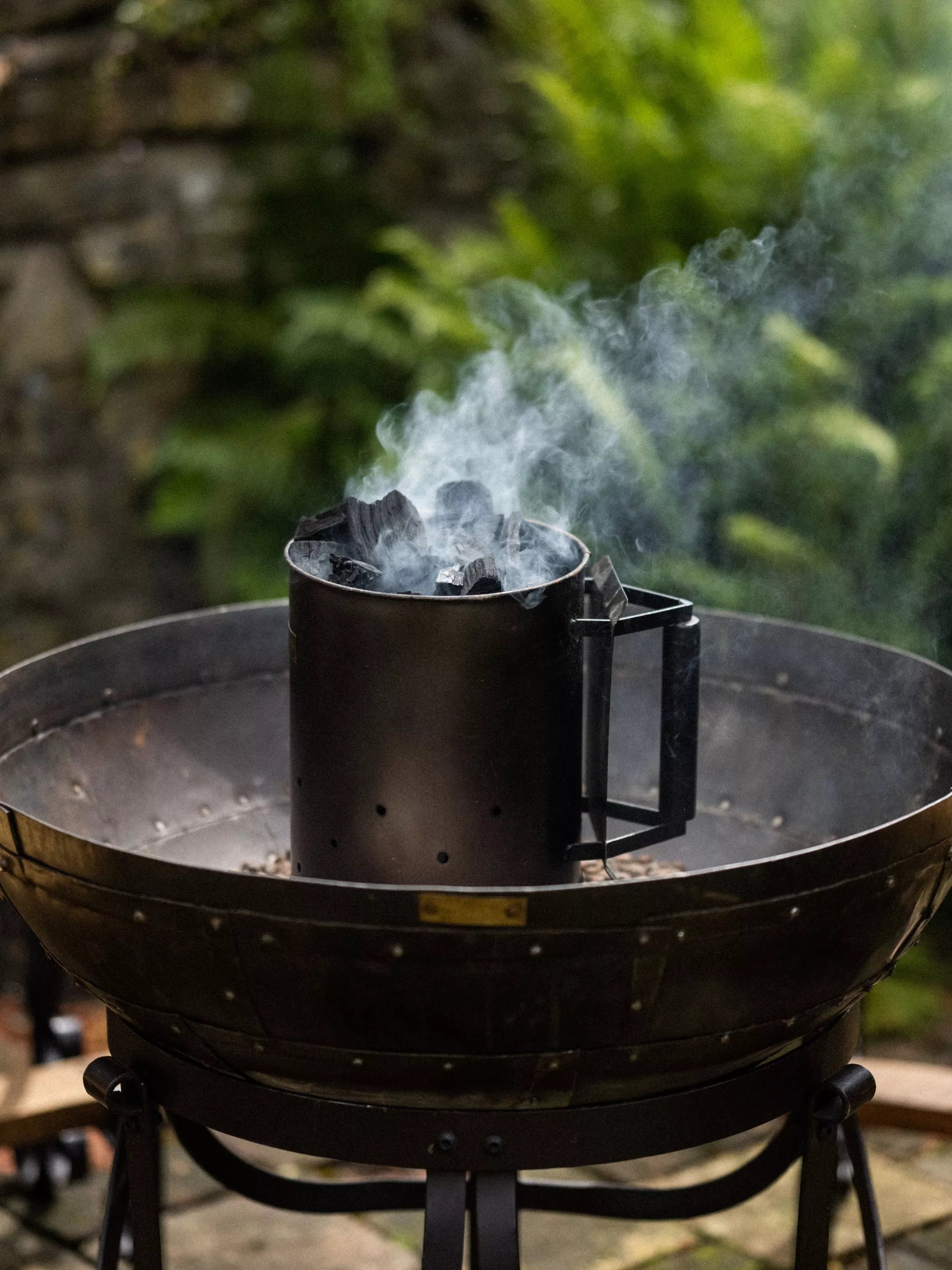 Kadai BBQ Chimney Starter mild steel for barbecue, UK version