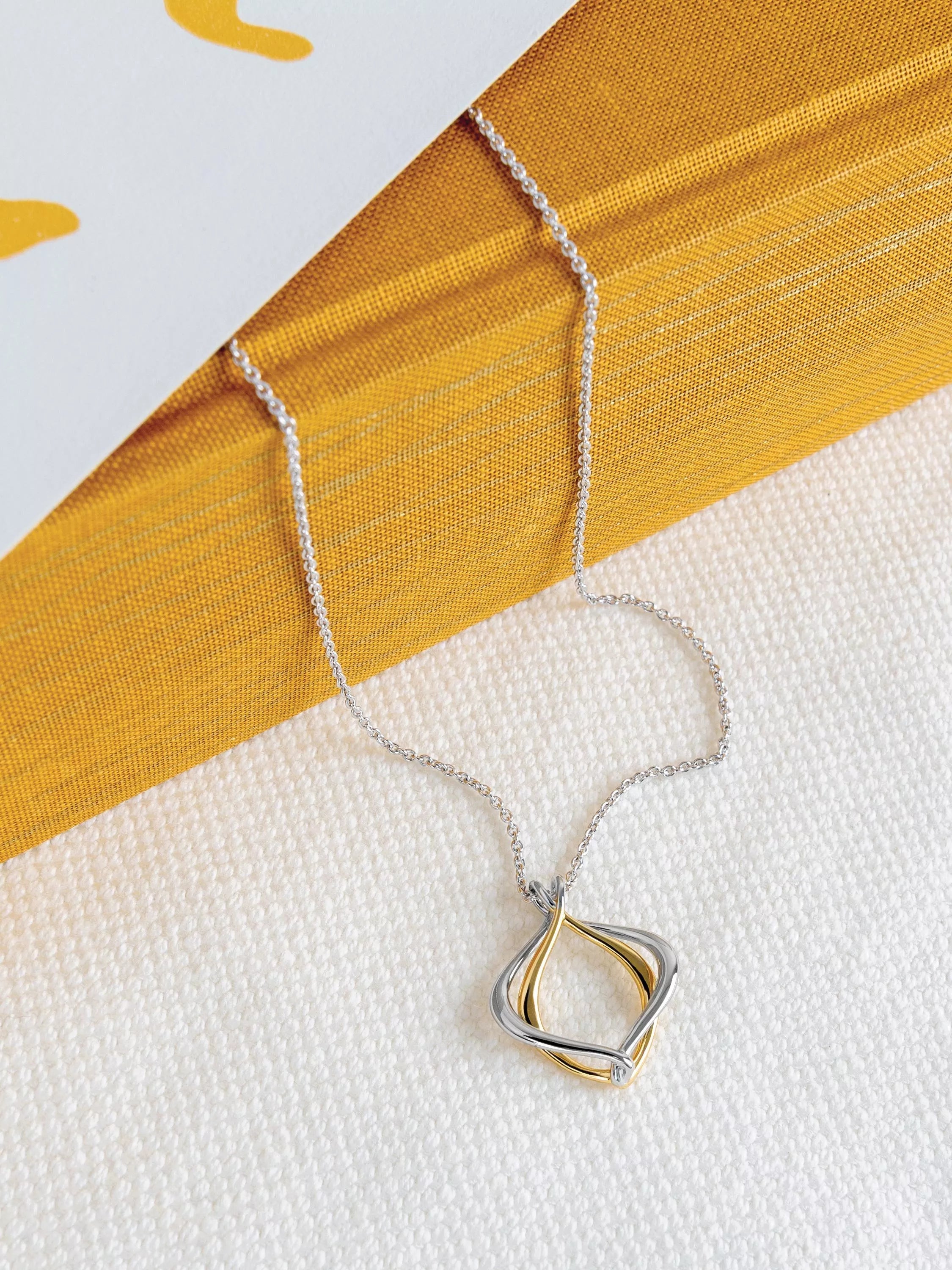 Kit Heath Alicia petite pendant (British brand)