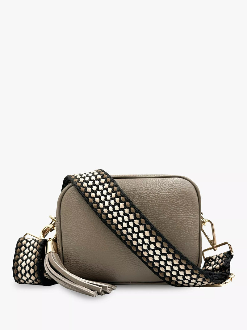 Apatchy London leather crossbody bag latte, UK version