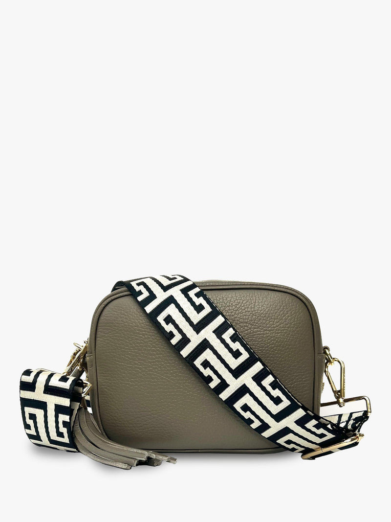 Apatchy London leather crossbody bag black - British product