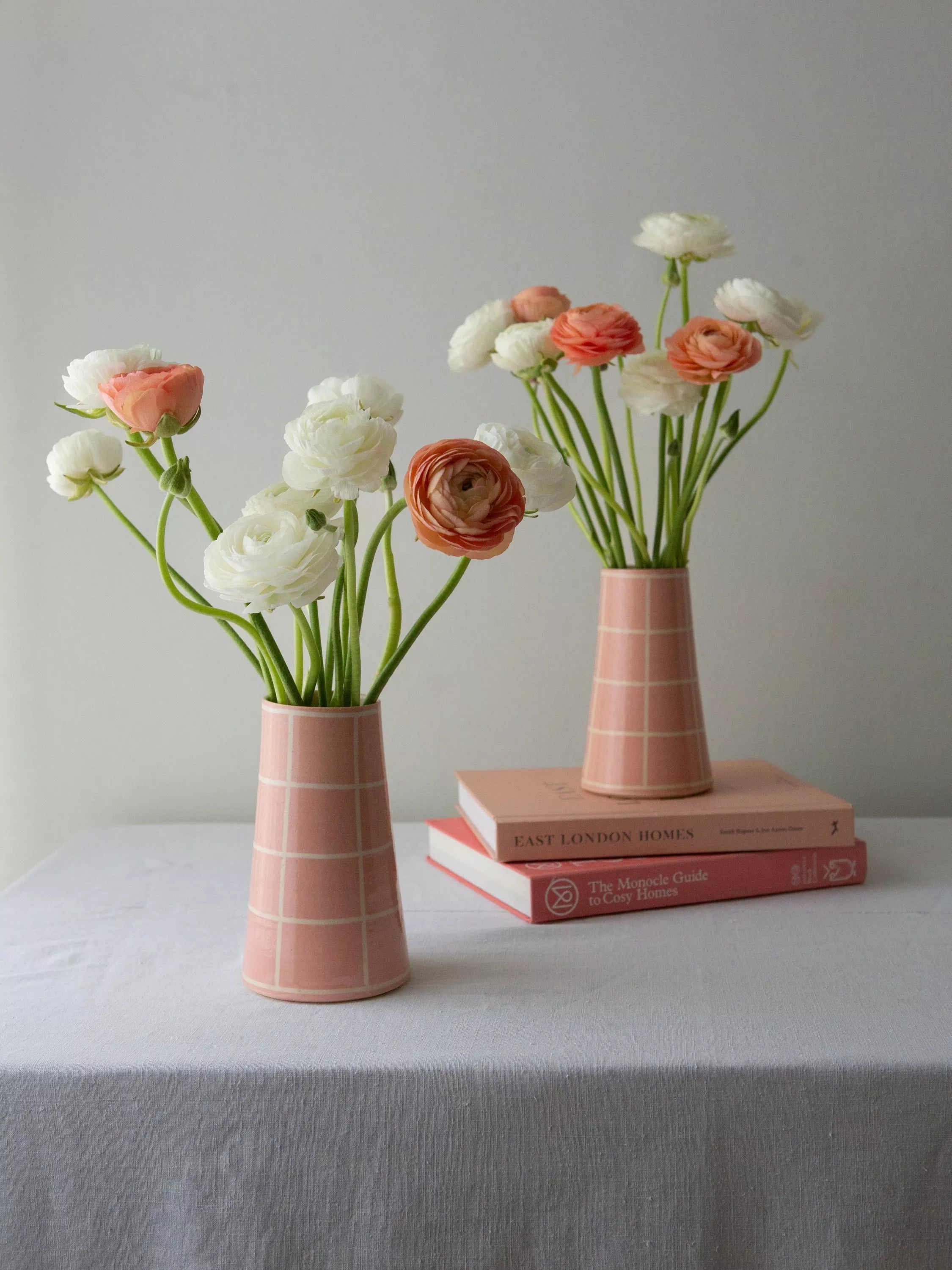 The Small Home check vase multi H17cm (British brand)