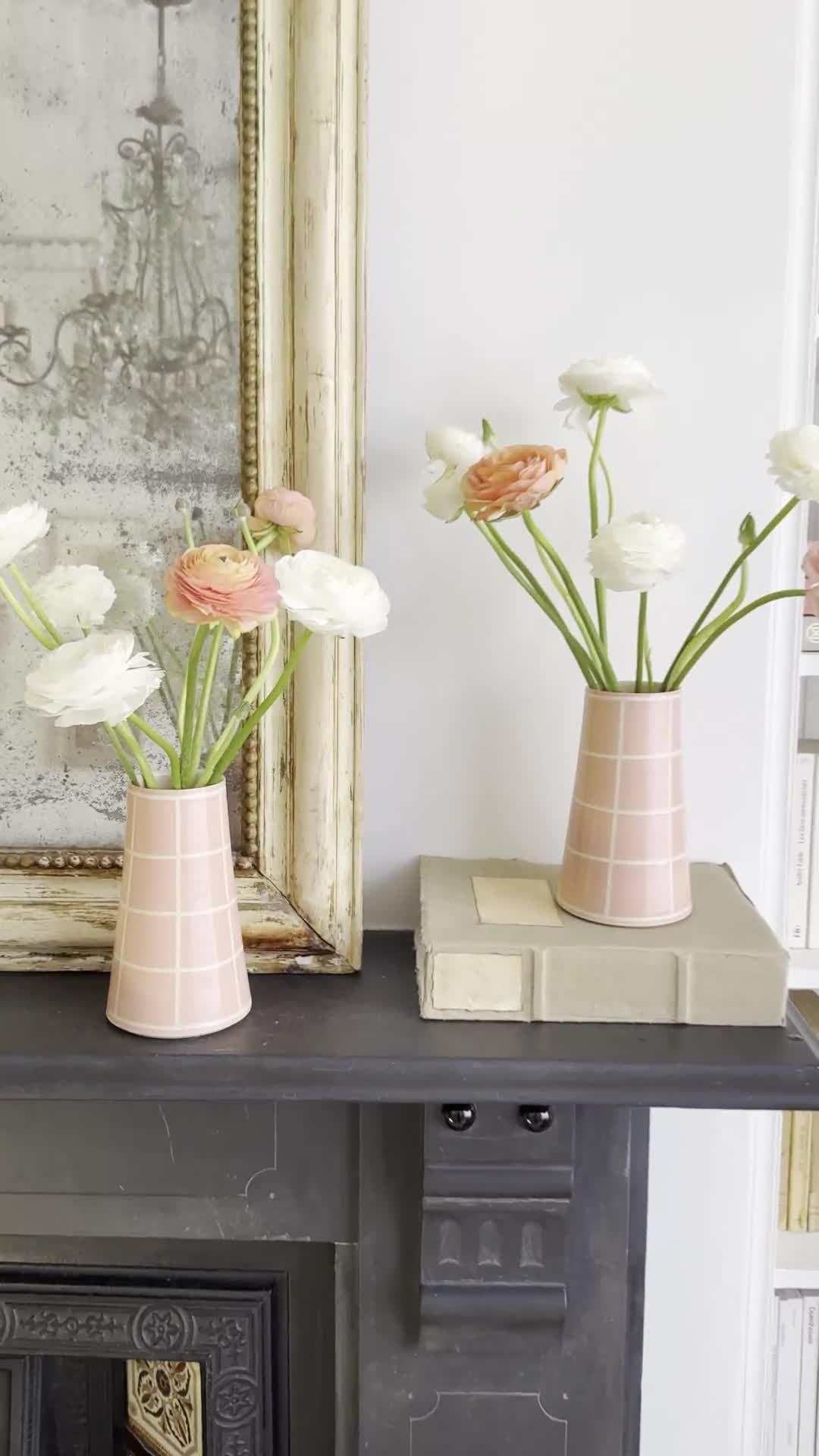The Small Home check vase multi H17cm (British brand)