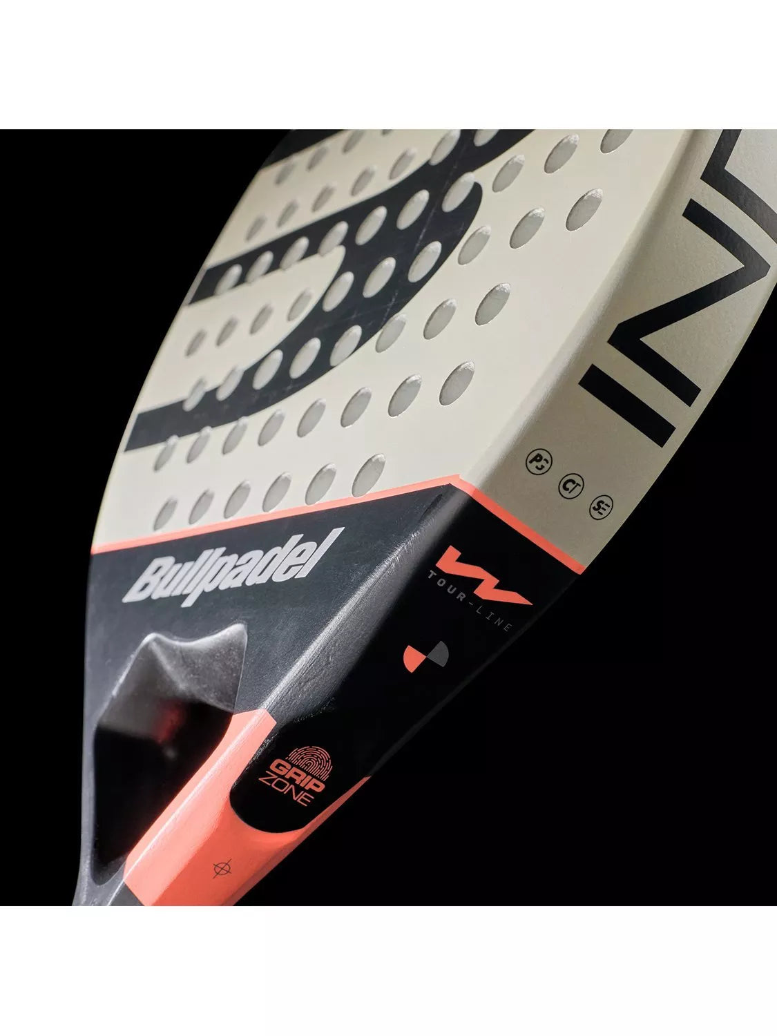 Bullpadel Indiga W round-shaped padel racket off white (British brand)