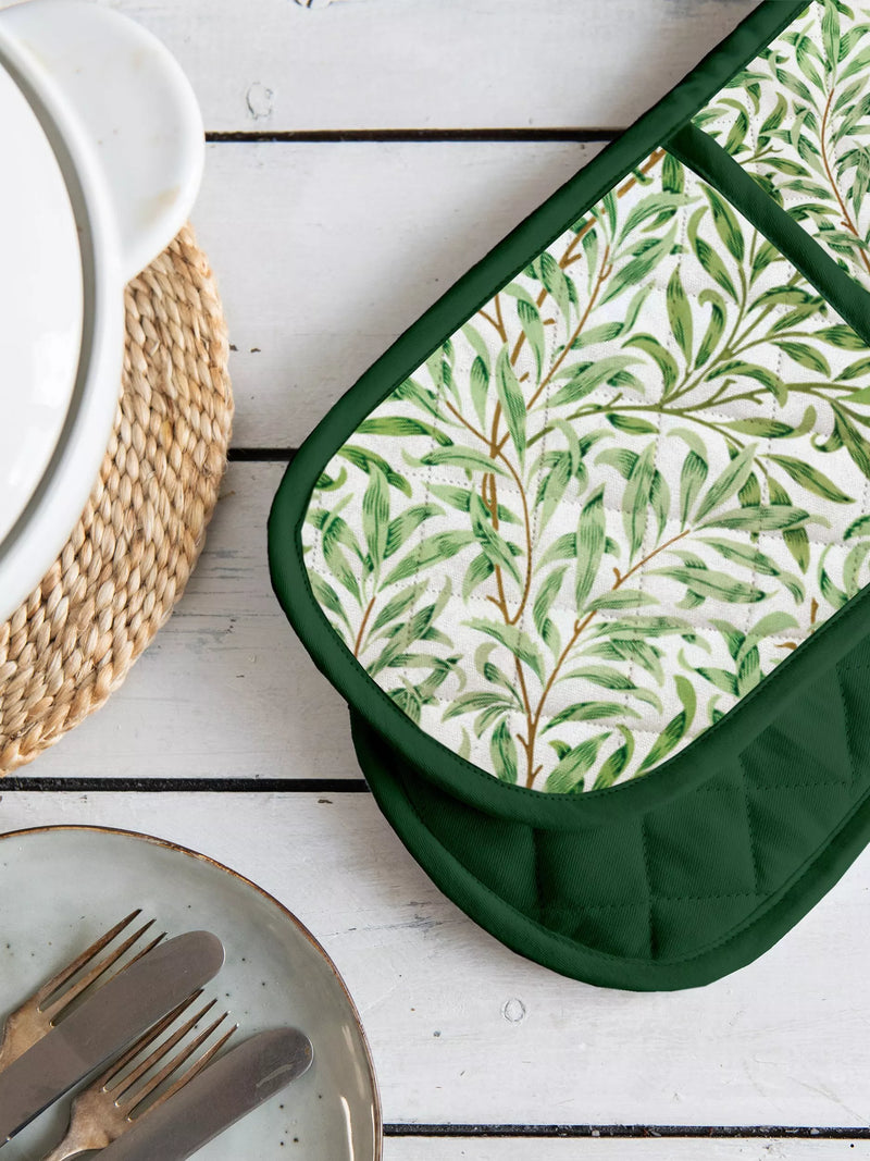 Museums & Galleries William Morris double oven glove green, imported from the UK