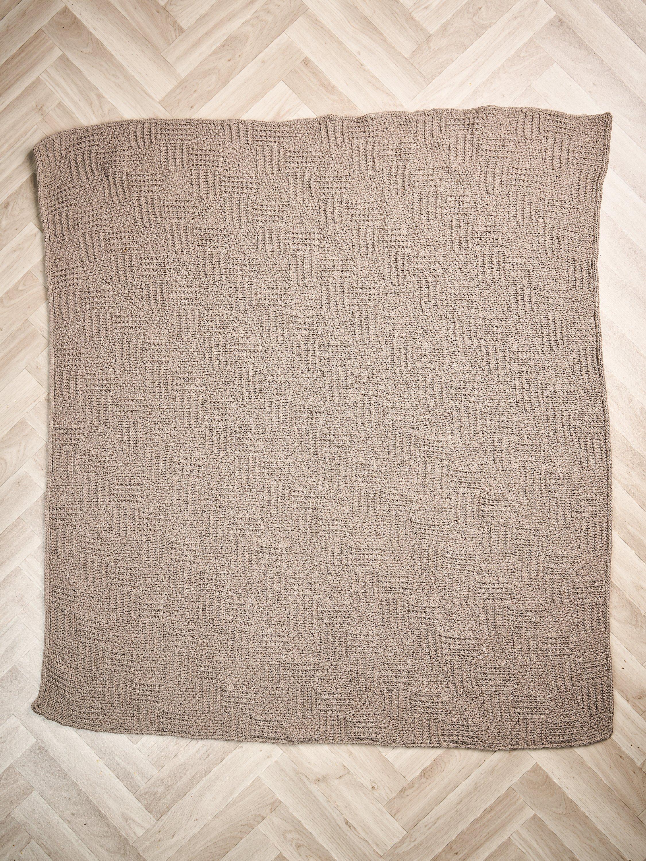 Rowan knitting pattern book Every Baby Blanket Collection, UK version
