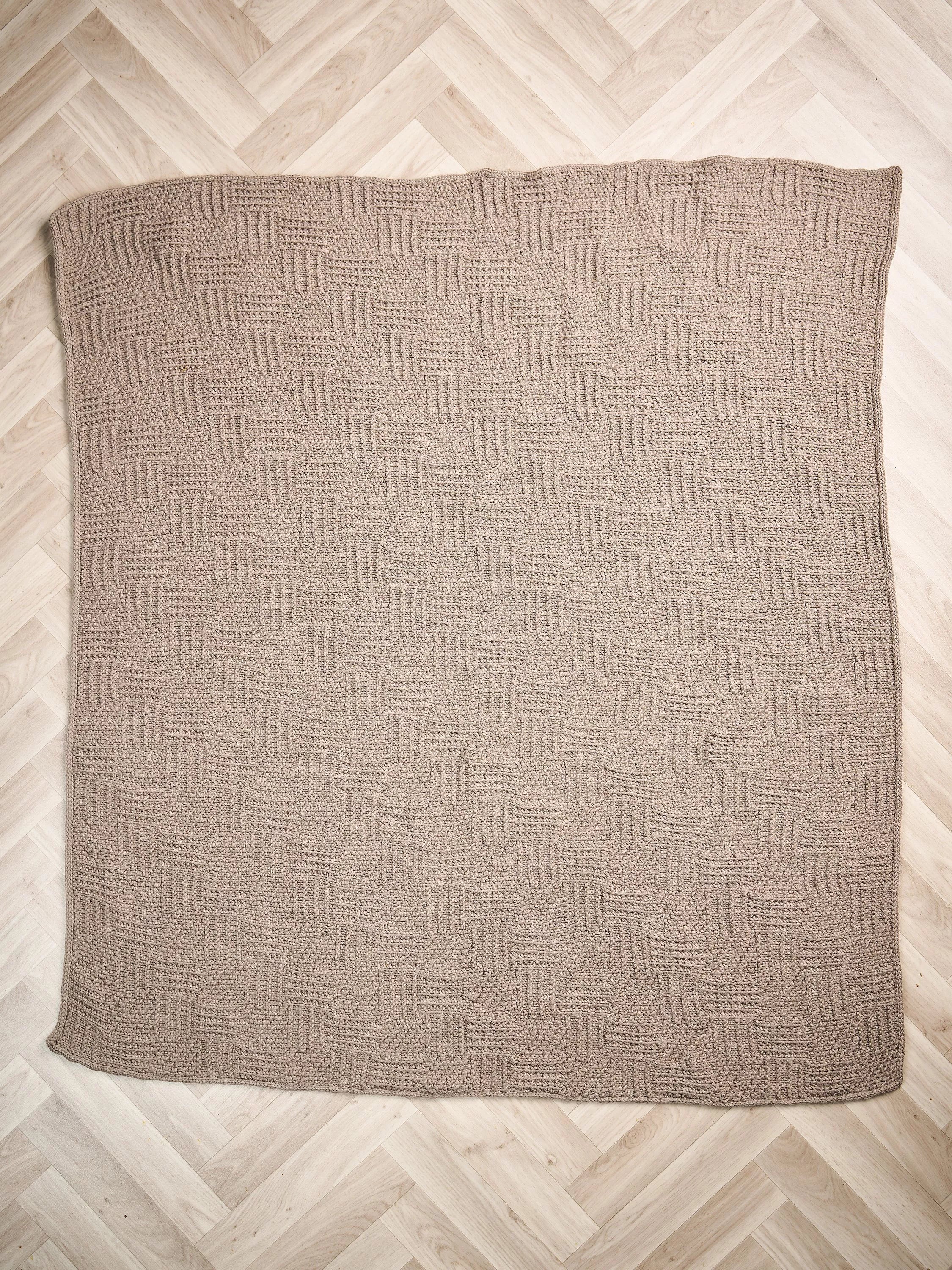 Rowan knitting pattern book Every Baby Blanket Collection, UK version