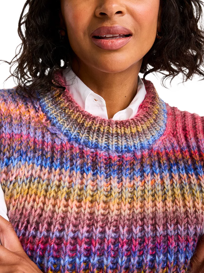 Sirdar Jewelspun knitting pattern book (British brand)