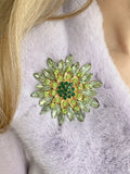 QueenMee green flower brooch 5cm - British product
