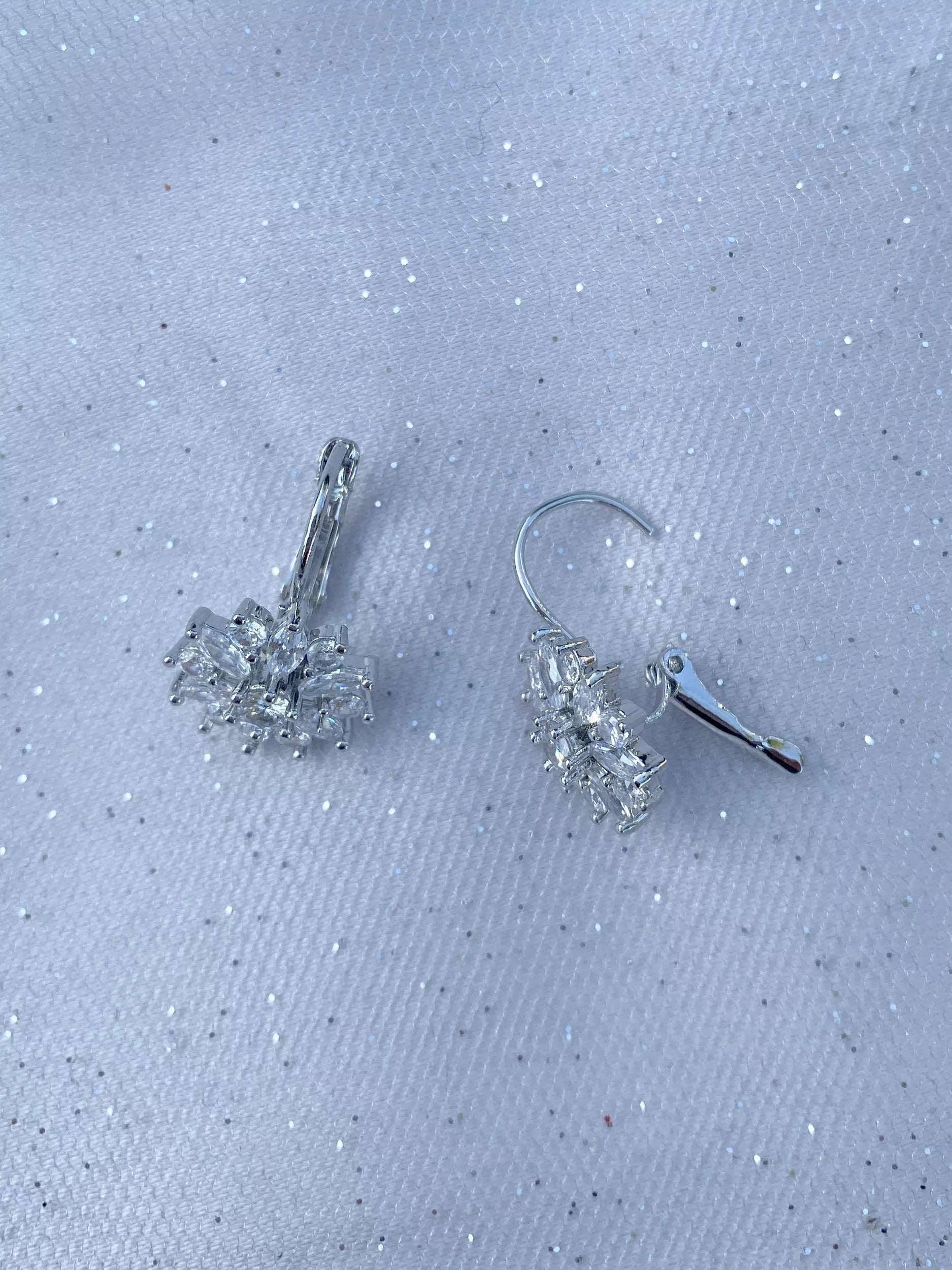 QueenMee Floral Diamante Earrings