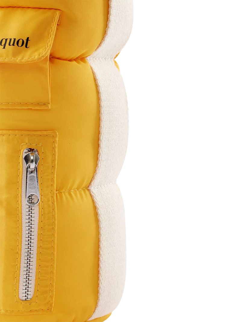 Veuve Clicquot Brut Champagne 75cl bottle holder - British product
