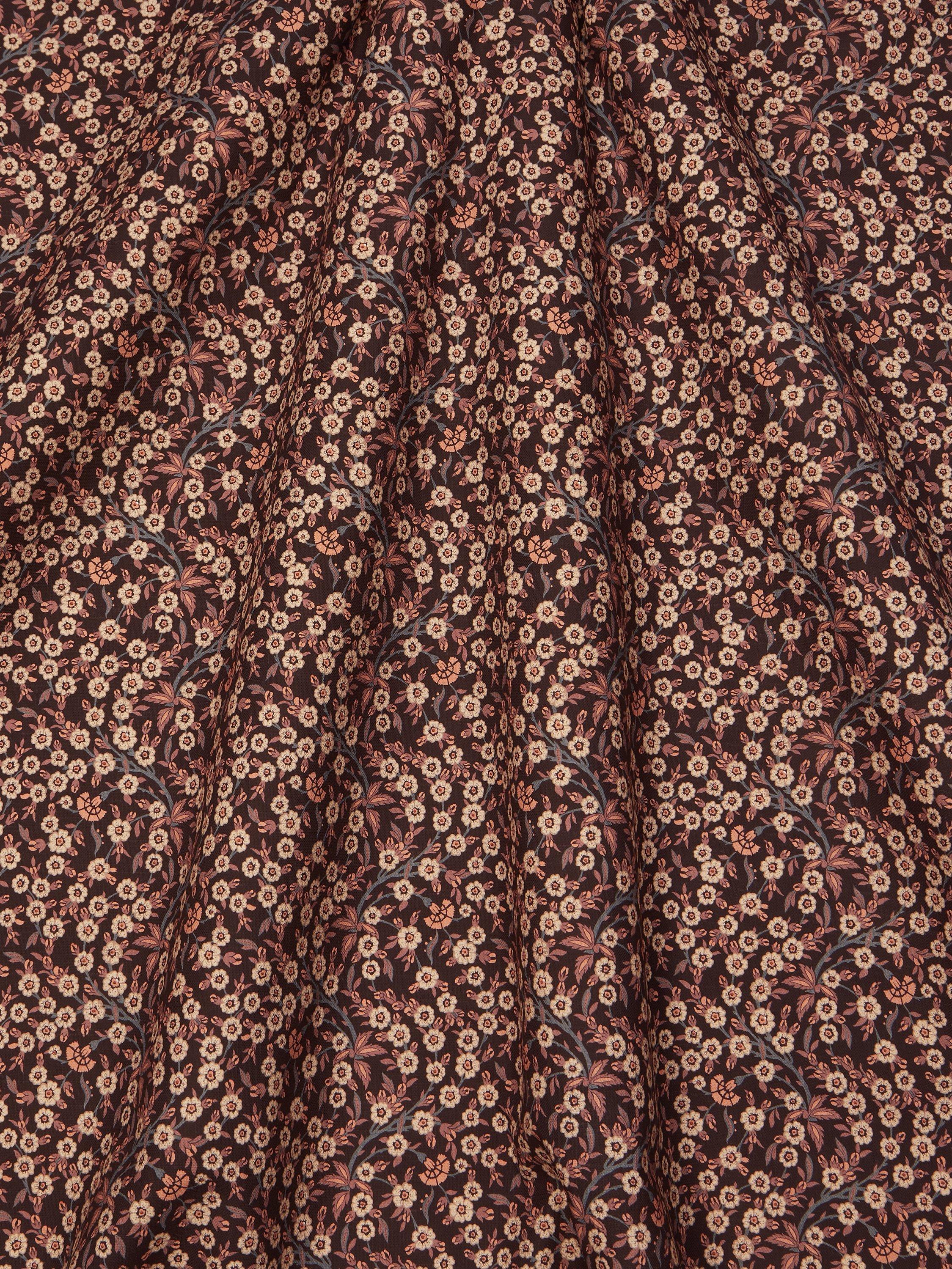 Liberty London Empress Vine 100% cotton fabric - British product