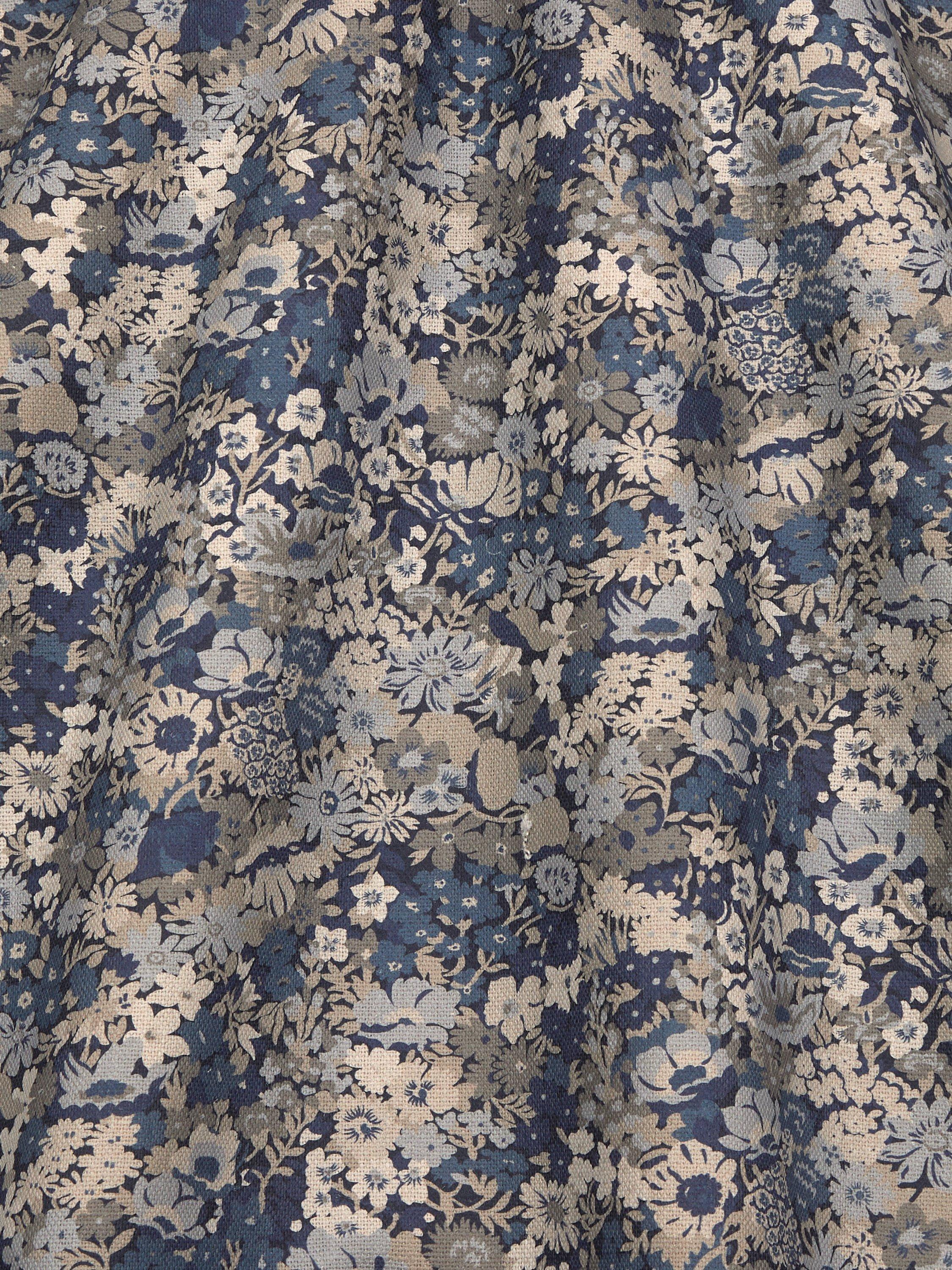 Liberty London Thorpe House furnishing fabric floral print 145cm, UK version