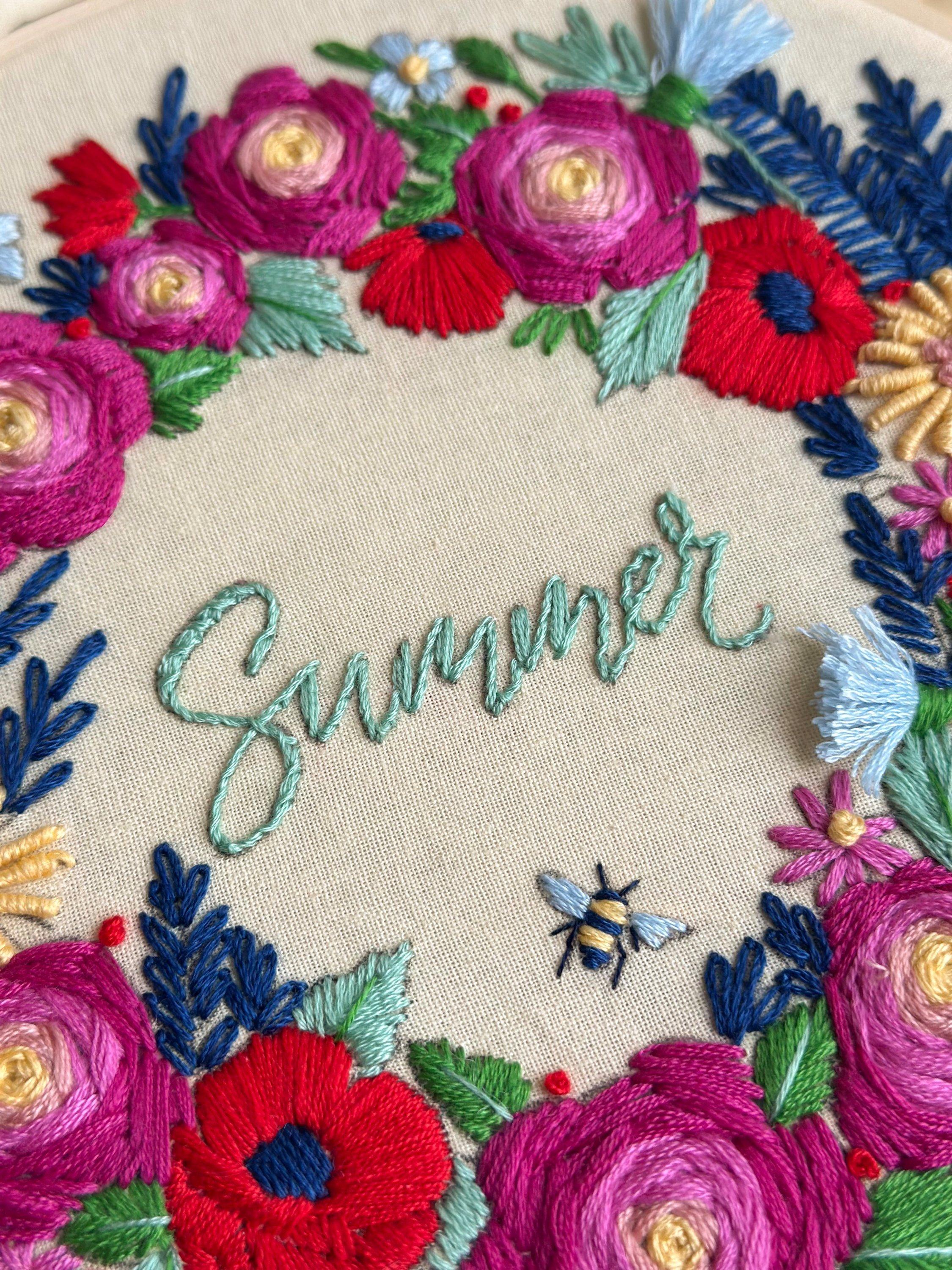 MakeBox & Co Summer Flowers embroidery kit 20cm, UK version