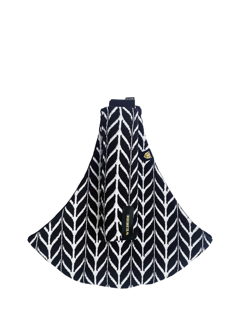 Wildride toddler hip carrier Feathers, imported from the UK
