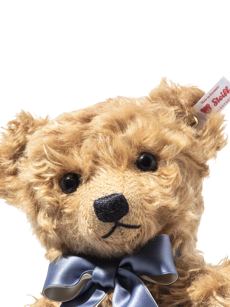 Steiff British Collectors Teddy Bear 2026, UK version