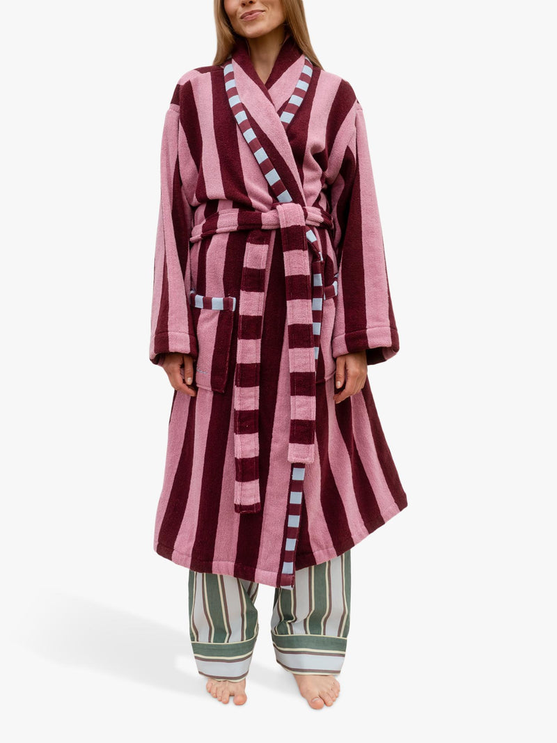 TBCo relaxation gift set burgundy stripe, imported from the UK