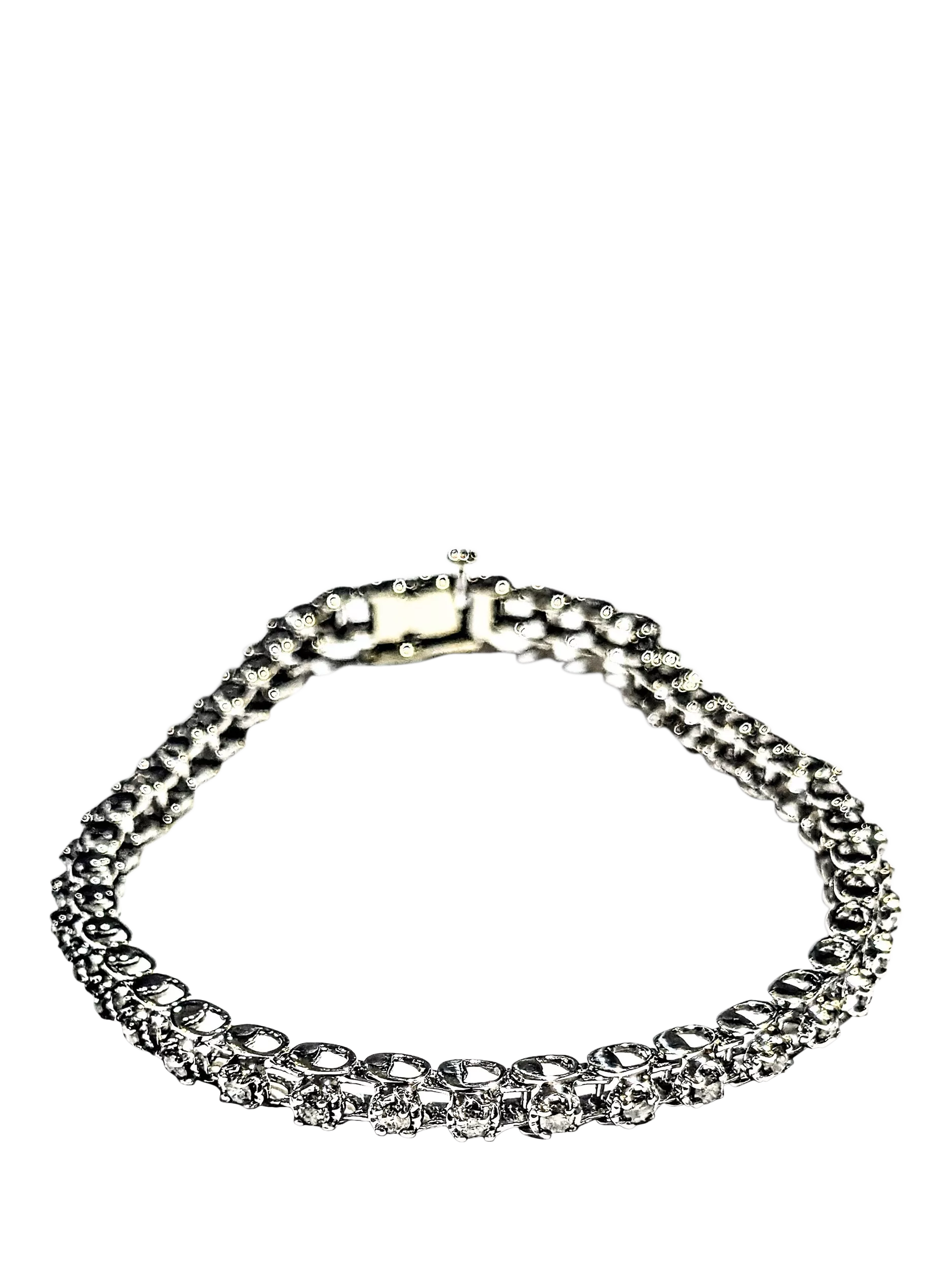 L & T Heirlooms pre-loved 9ct white gold diamond bracelet 18cm - British product