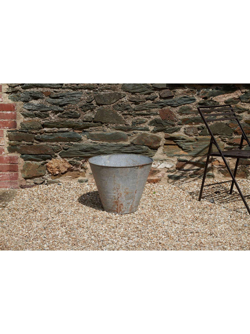 nkuku Abari medium tapered outdoor planter 40cm (British brand)