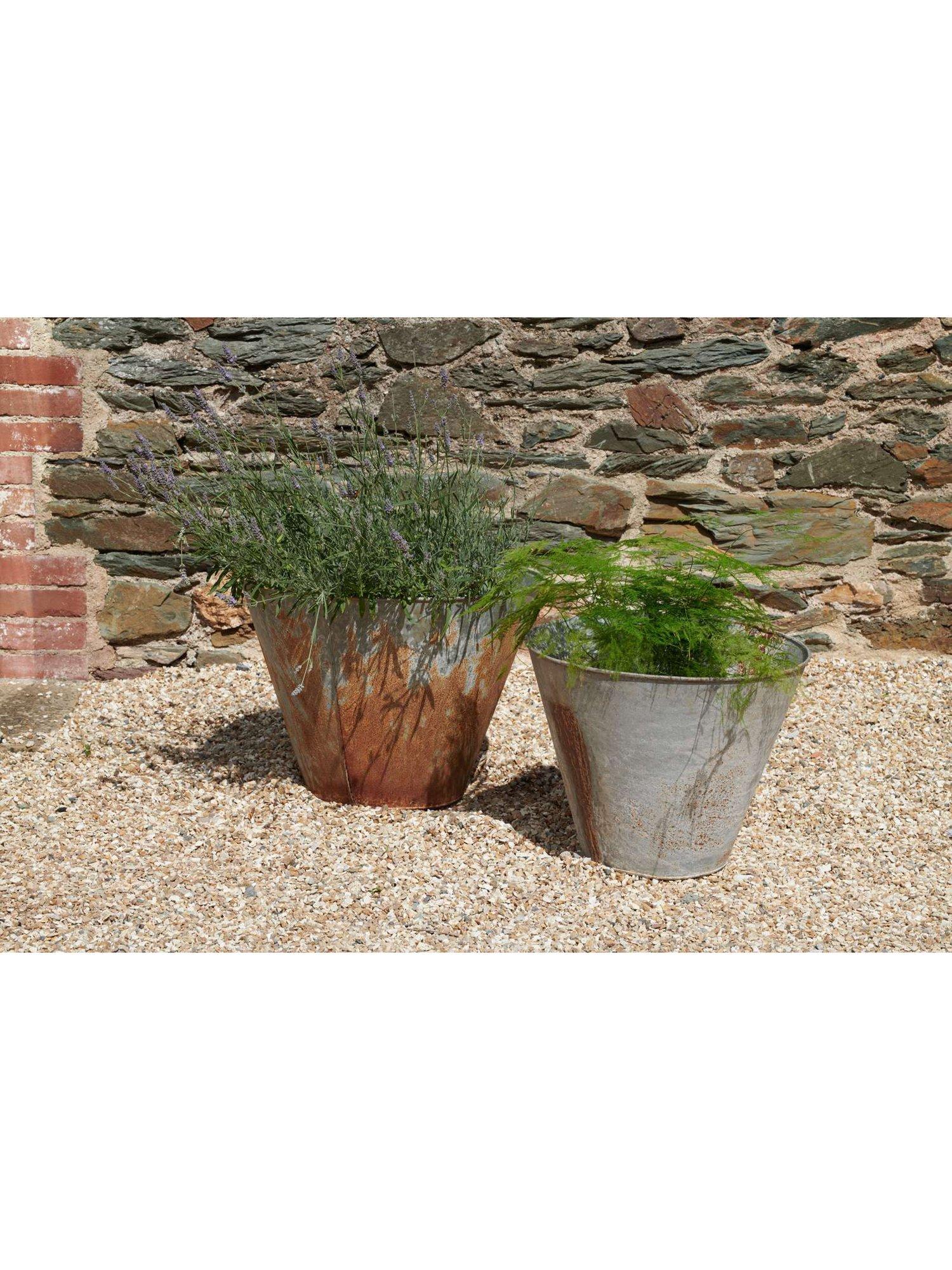 nkuku Abari medium tapered outdoor planter 40cm (British brand)
