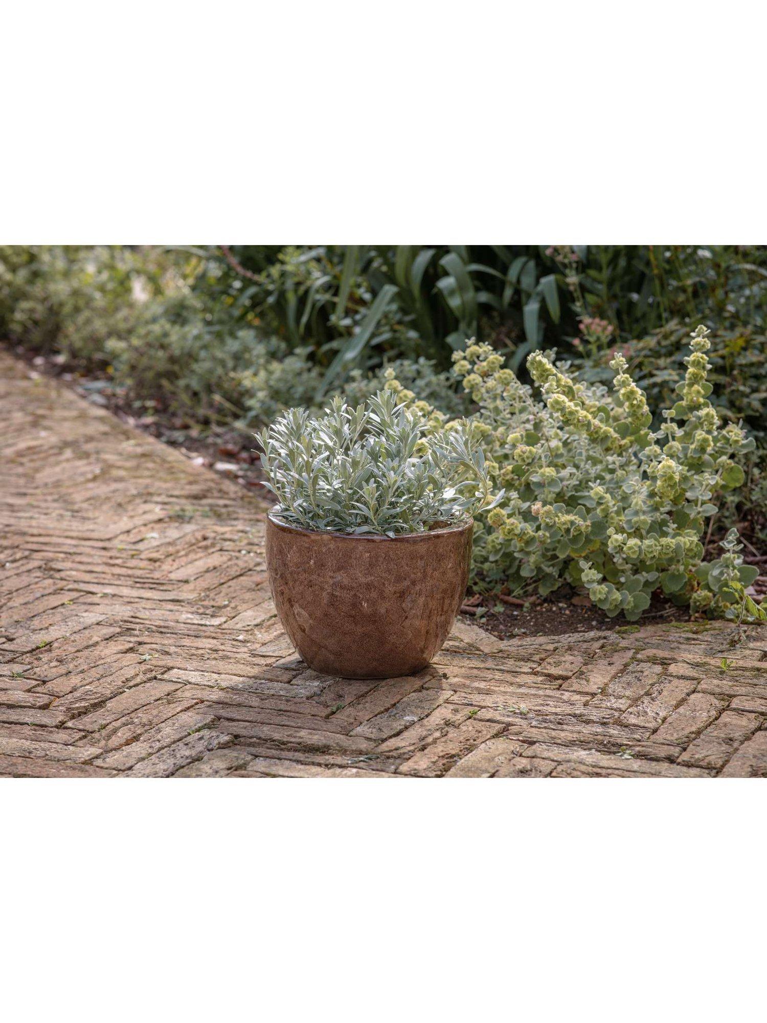 nkuku Dunai small terracotta planter 27cm metallic copper - British product