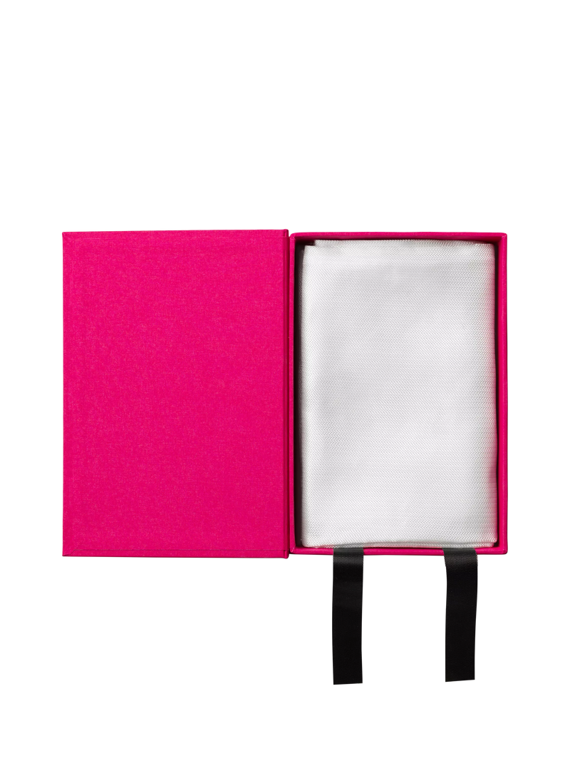 PRINTWORKS fire blanket in cerise decorative box, imported from the UK
