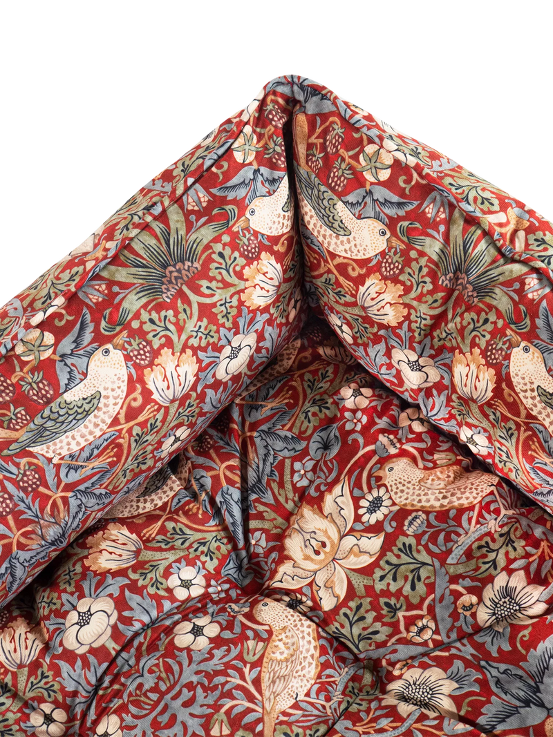 Morris & Co. Strawberry Thief dog bed 80x62cm - British product