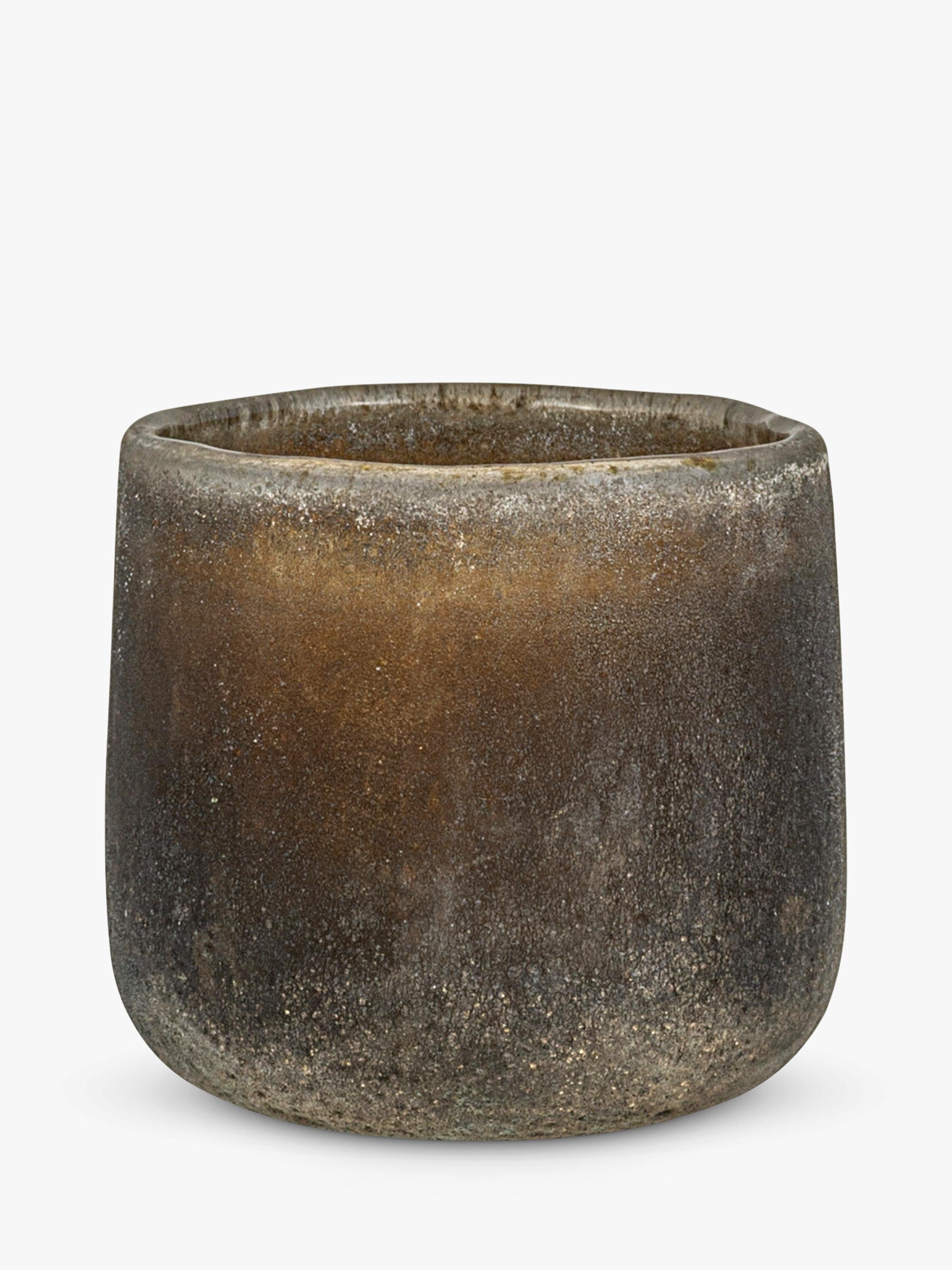 nkuku Cedarwood & Fig scented candle, imported from the UK