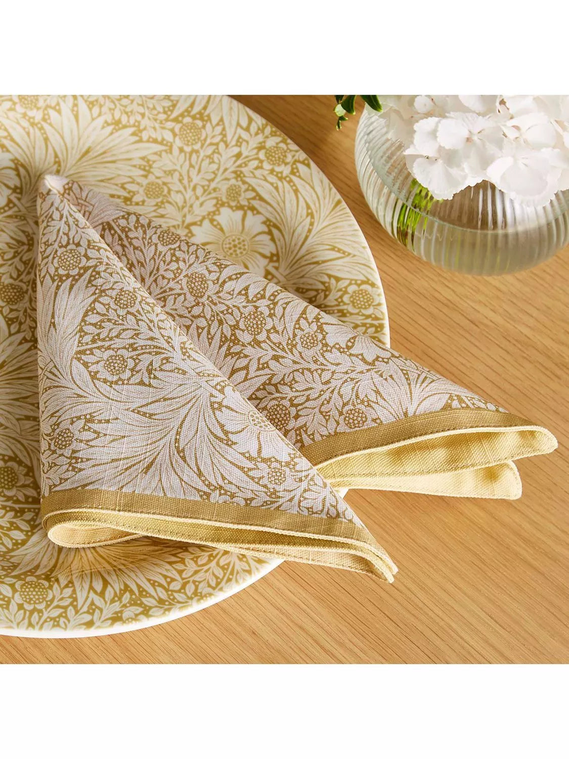 Morris & Co. napkins set two yellow green (British brand)
