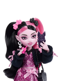 Monster High Draculaura doll with Count Fabulous pet (British brand)