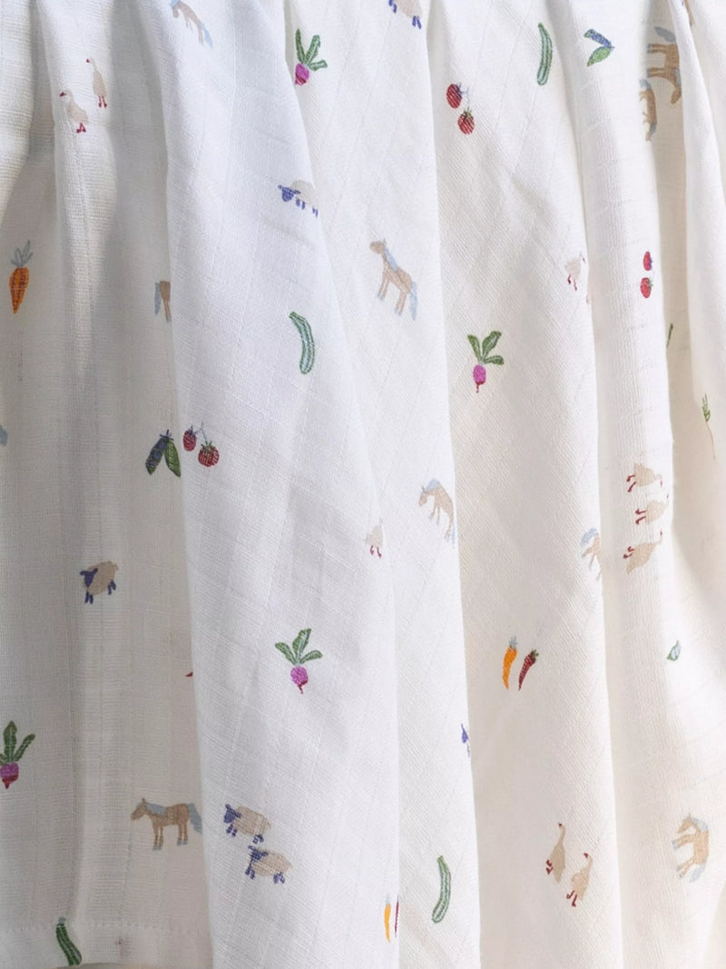 Avery Row muslin swaddle 2-pack Little Farm, imported from the UK