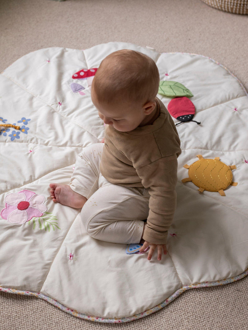 Avery Row Wildflower Garden activity mat 100cm - British product