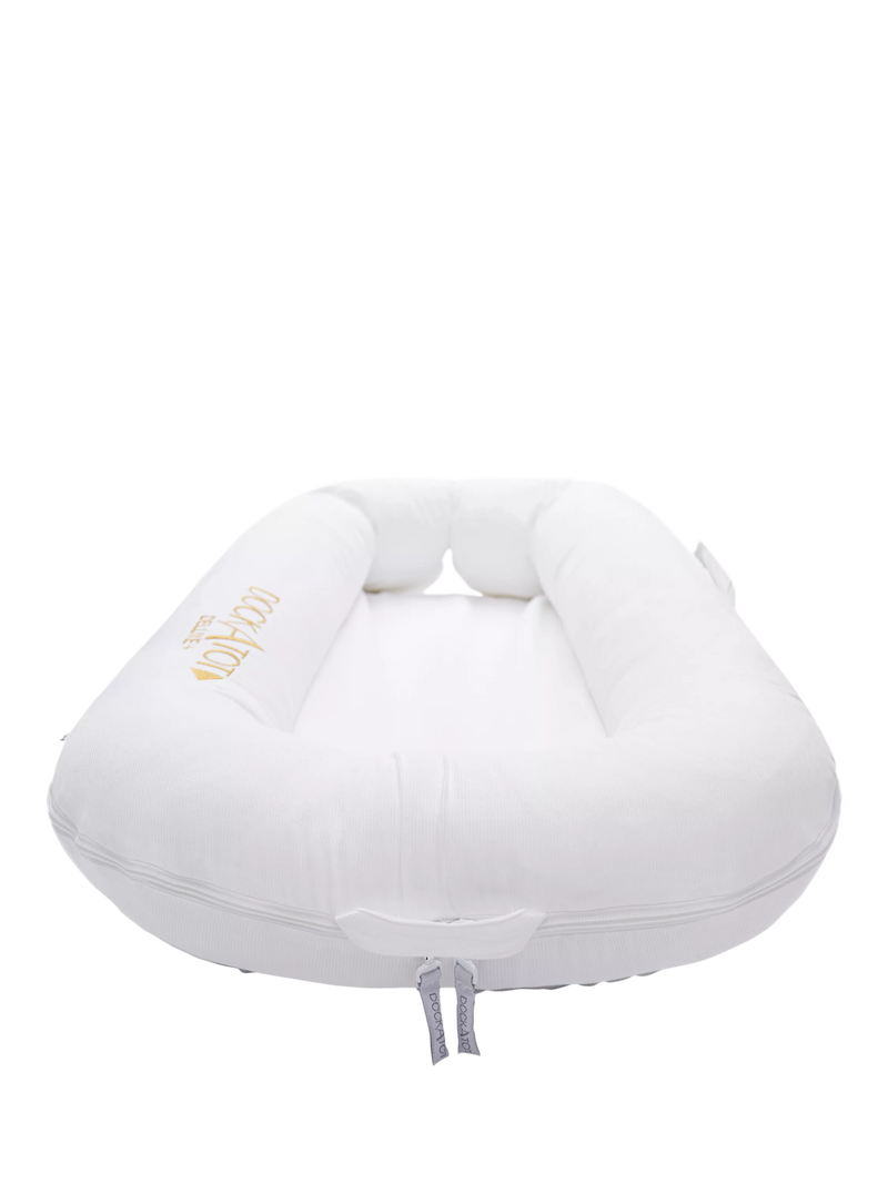 DockATot Deluxe+ baby pod cover white, UK version
