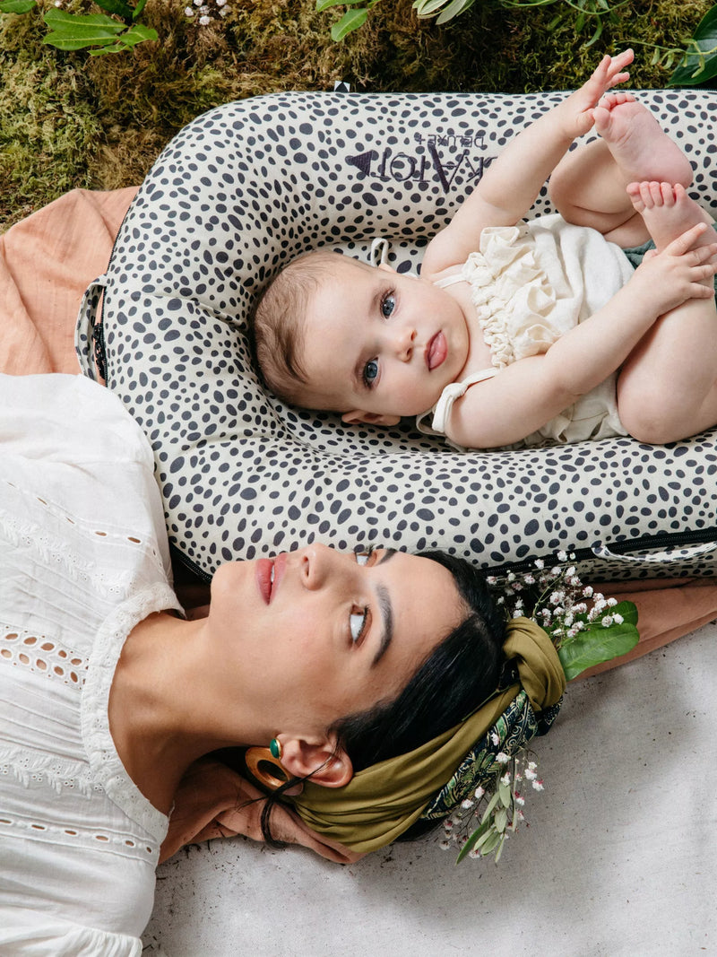 DockATot Deluxe+ Painted Dots baby pod - British product