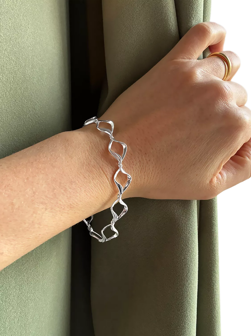 Nina B sterling silver open link bracelet 19cm, UK version