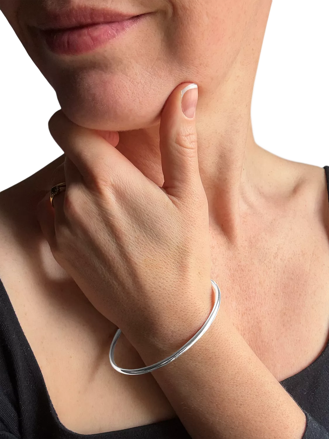 Nina B sterling silver simple slip-on bangle (British brand)