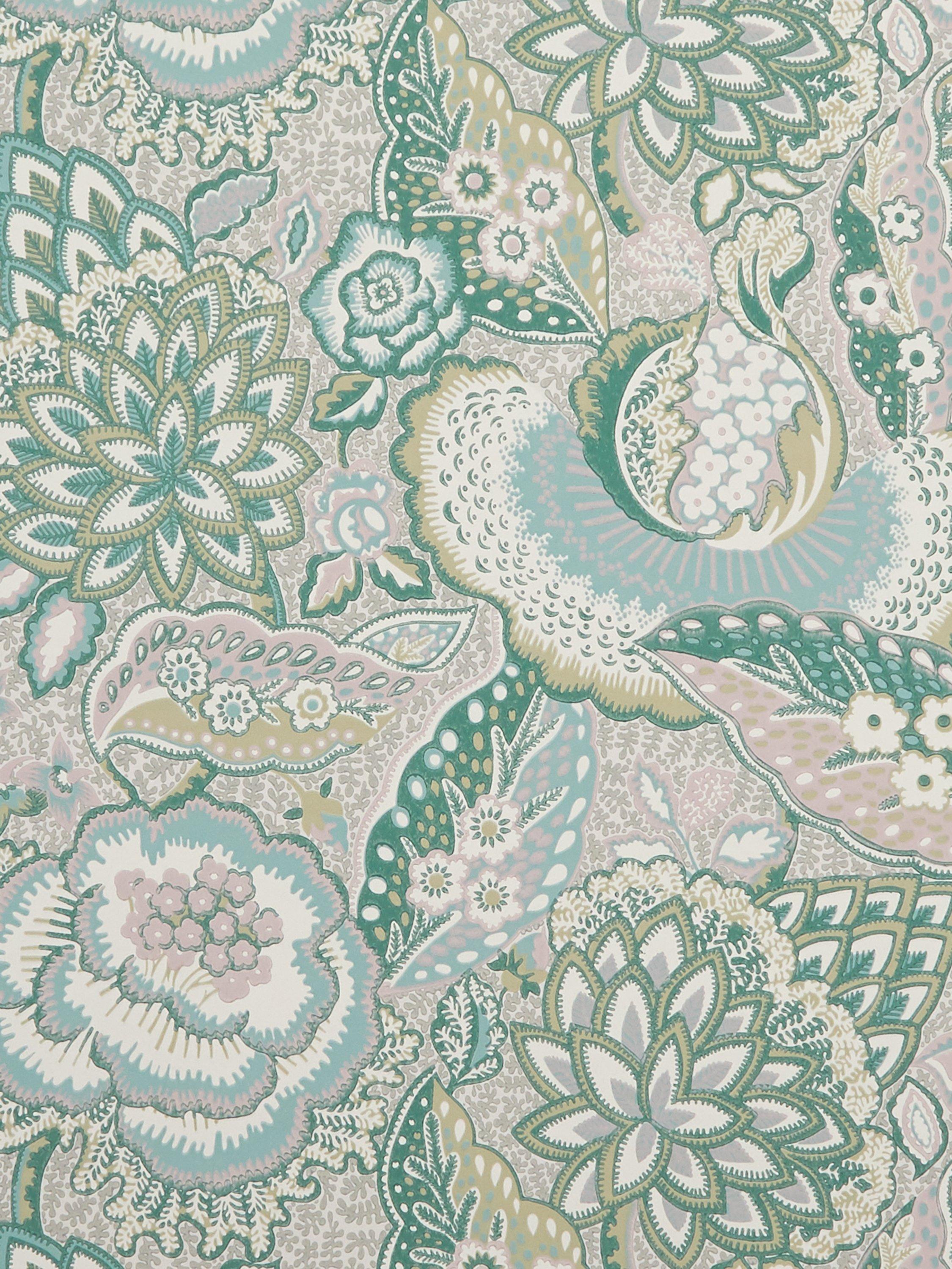 Liberty London Patricia wallpaper 52cm (British brand)