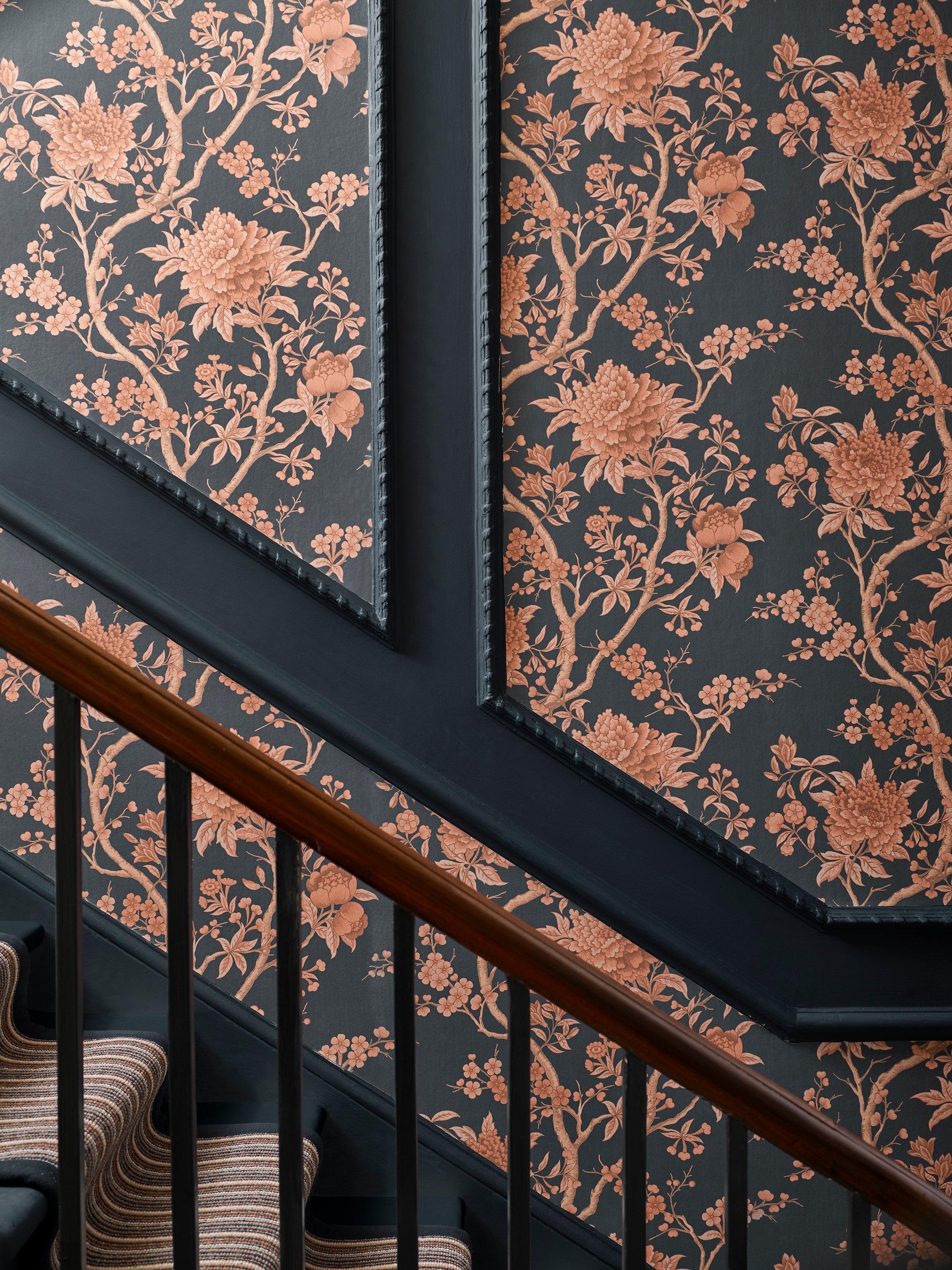 Liberty London Porcelain Trail wallpaper floral design, non-woven (British brand)