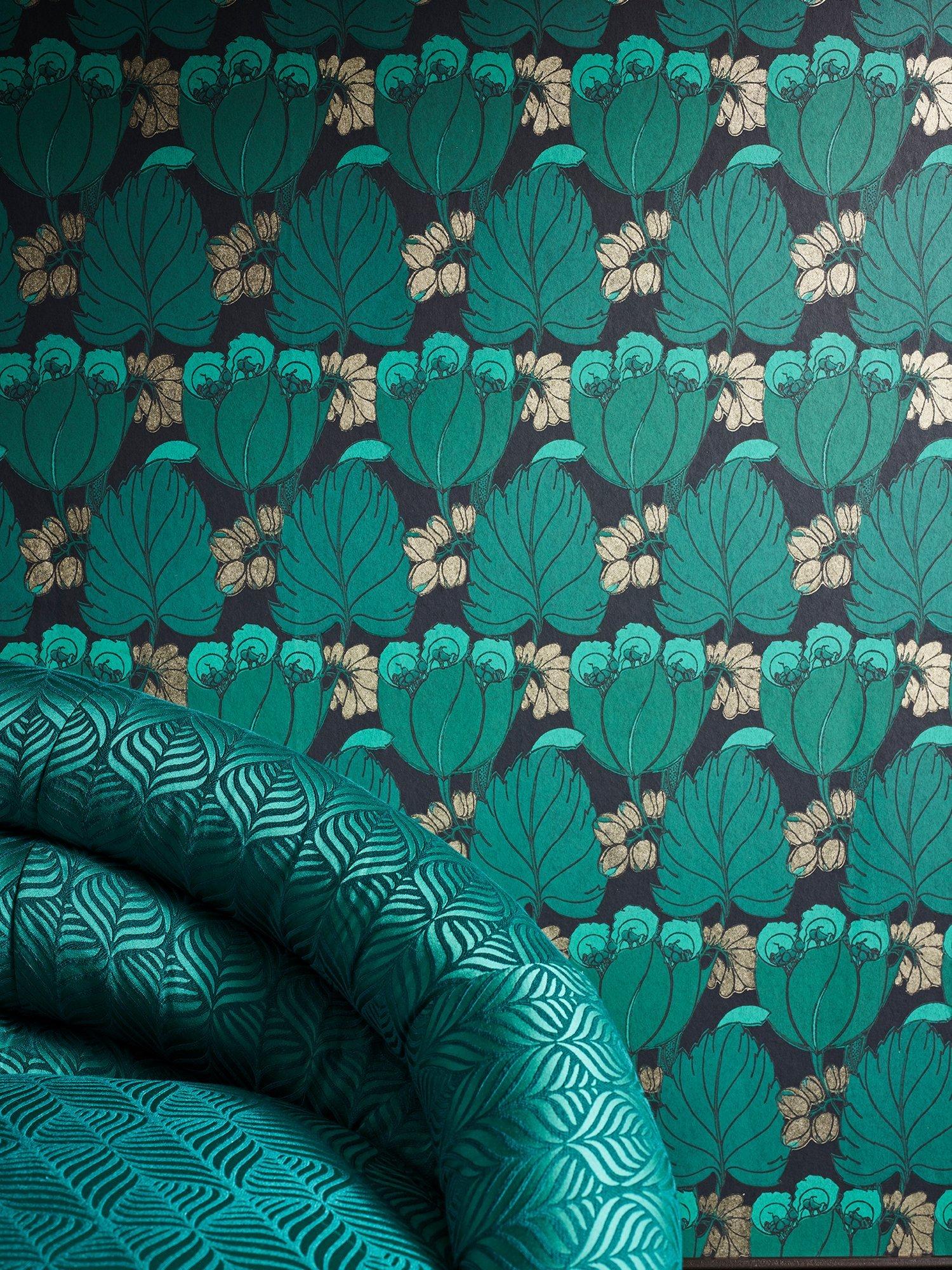 Liberty London Regency Tulip wallpaper - British product