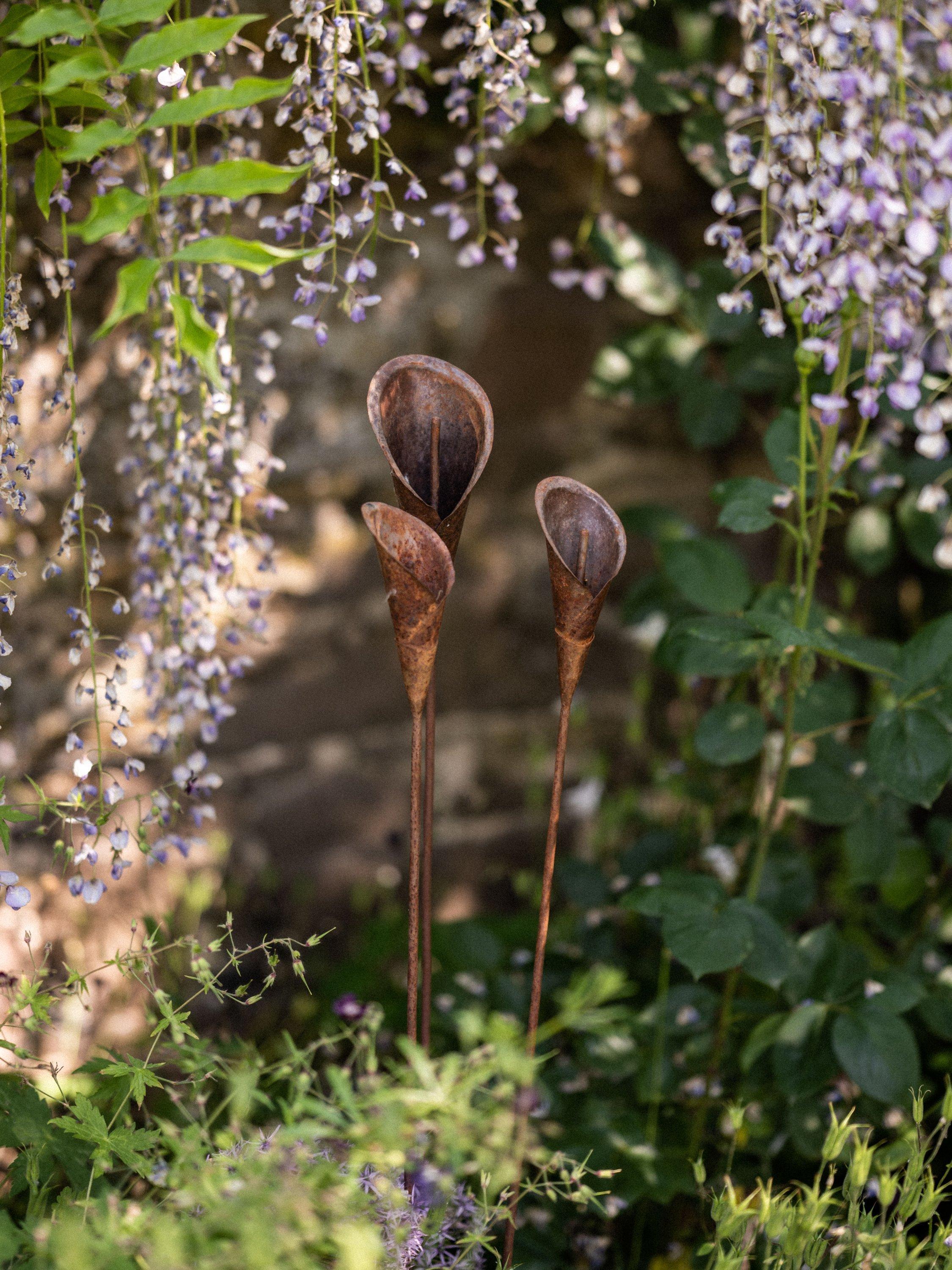 Wilstone decorative lily metal plant supports set of three, UK version