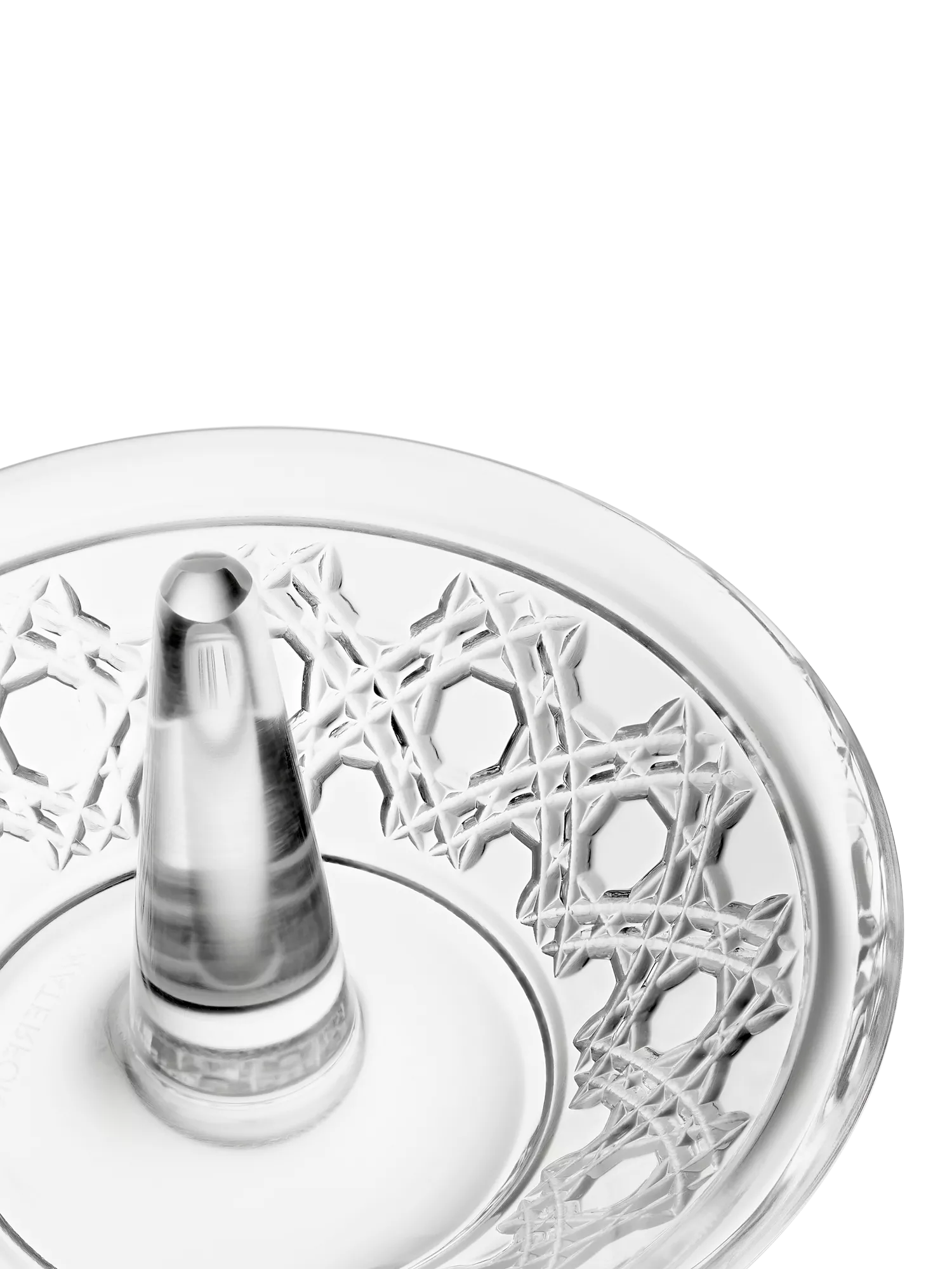 Waterford Opulence crystal cut glass ring holder (British brand)