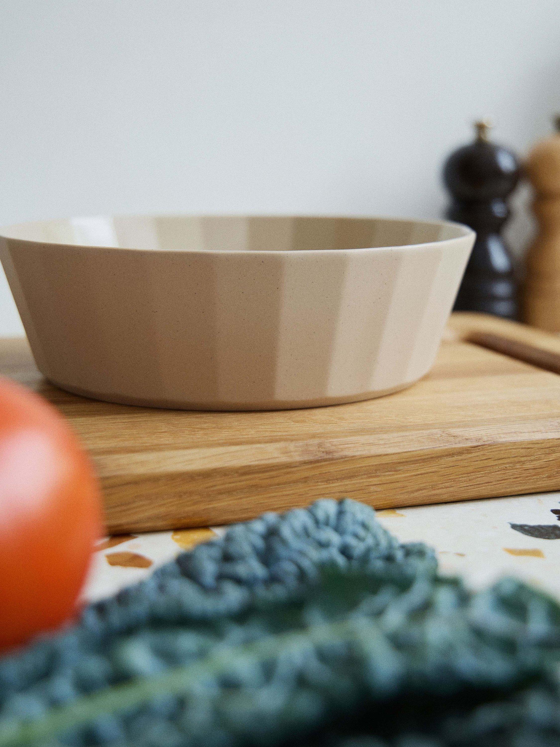 The Conran Shop Shapes Porcelain serve bowl 19cm Oatmeal - British product