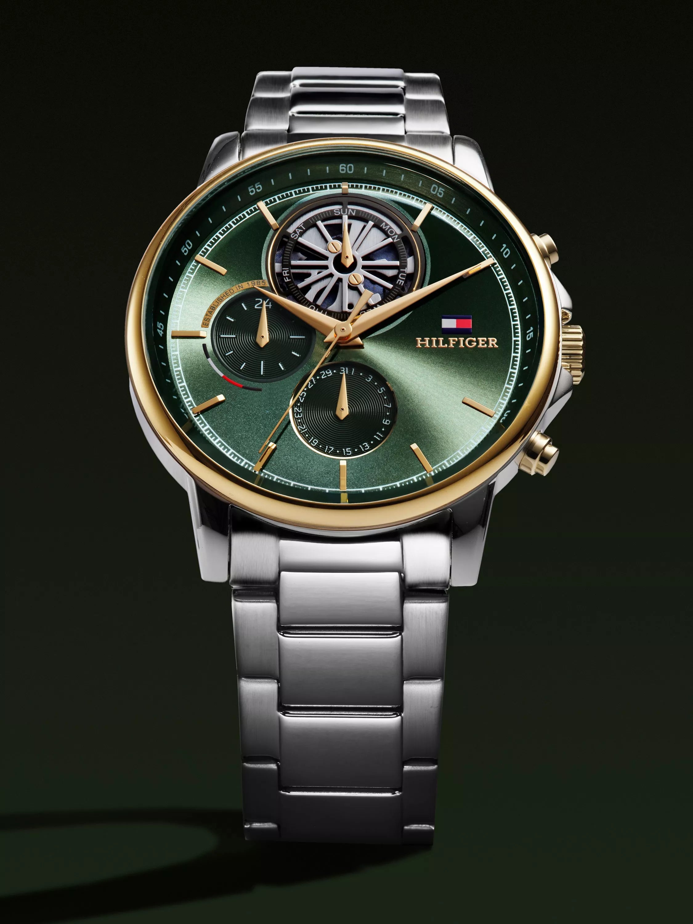 Tommy Hilfiger chronograph watch green dial silver bracelet (British brand)