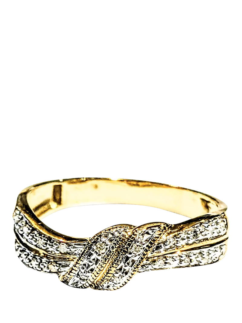 L&T Heirlooms pre-loved 9ct yellow gold diamond crossover ring size R - British product