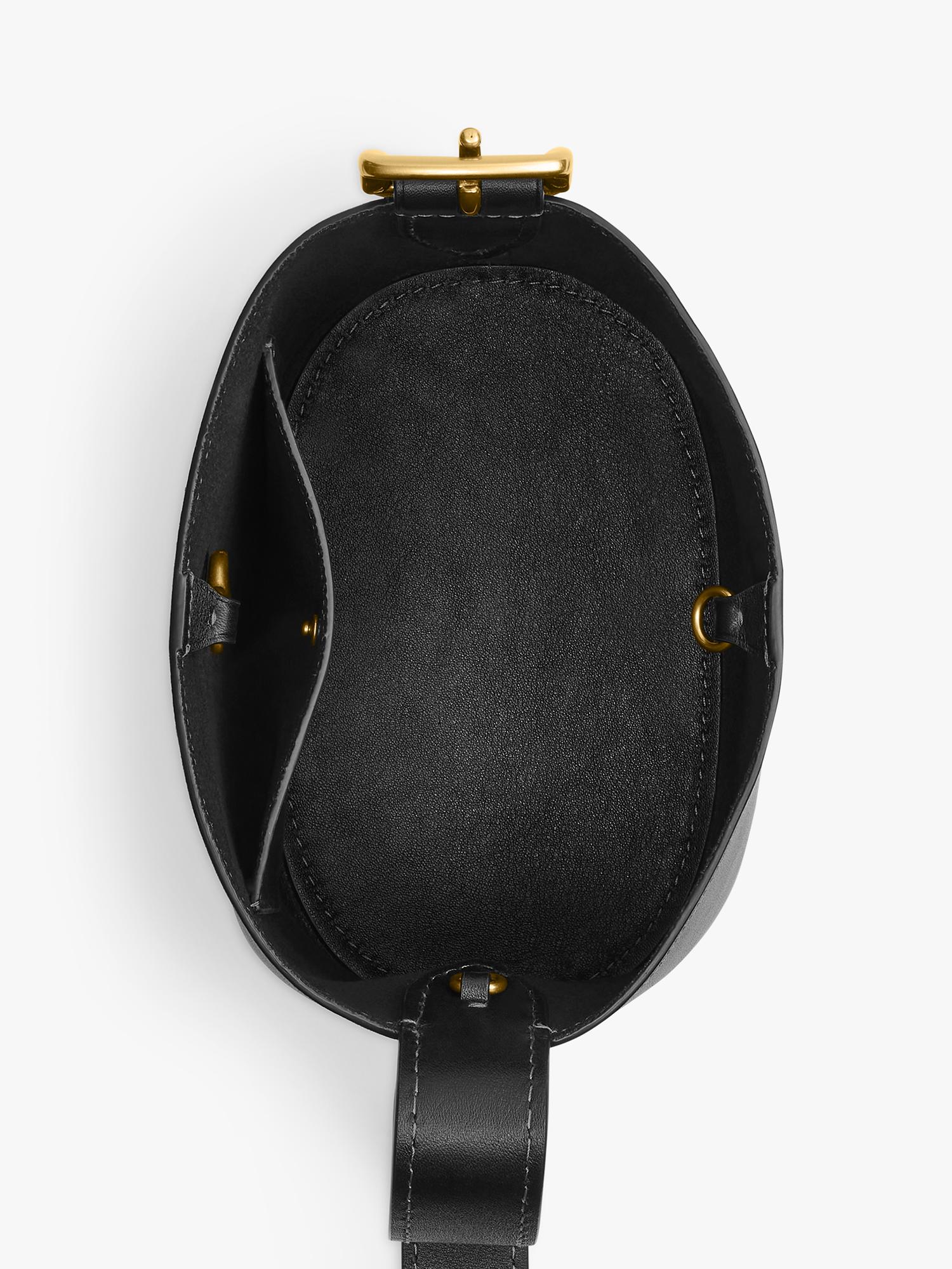 Coach Bleecker 21 Leather Bucket Bag (British brand)
