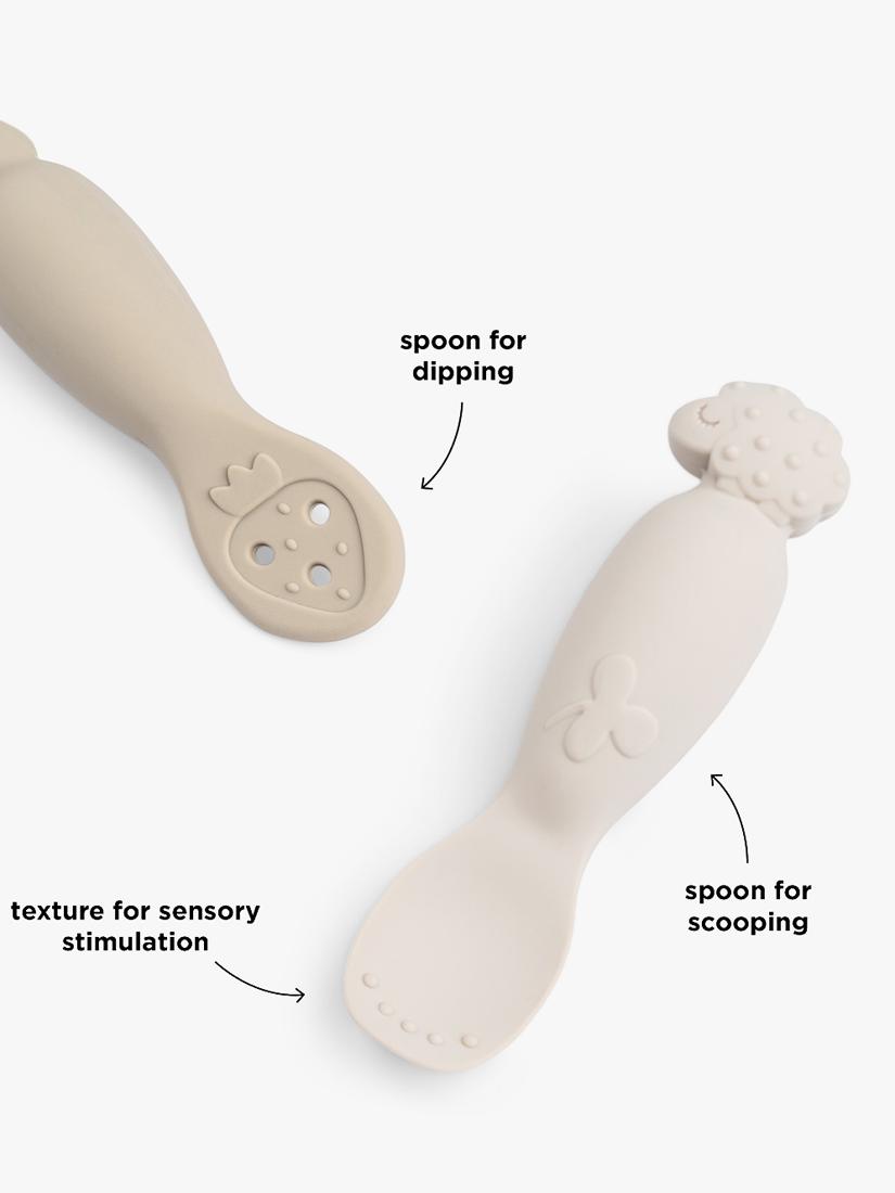 Done by Deer learning spoon set Sand (British brand)