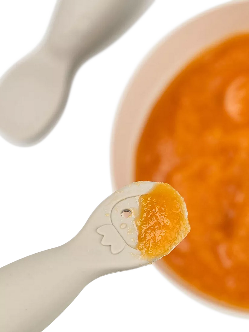Done by Deer learning spoon set Sand (British brand)