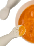 Done by Deer learning spoon set Sand (British brand)