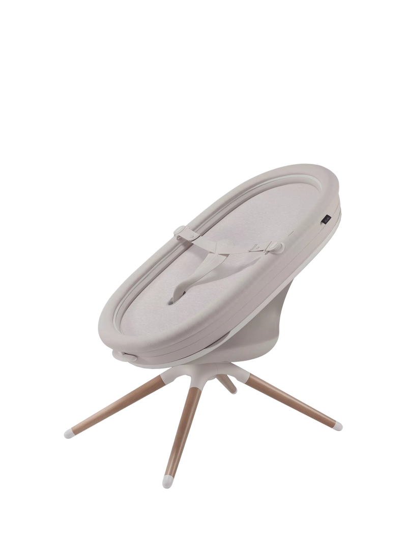 Elvie Rise all-in-one bassinet and baby bouncer - British product